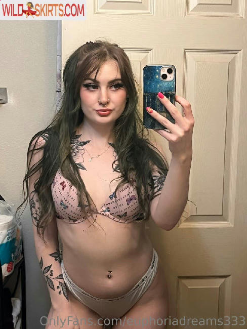 euphoriadreams333 / euphoriadreams333 / lex_that_one_dramatic_girl nude OnlyFans, Instagram leaked photo #45