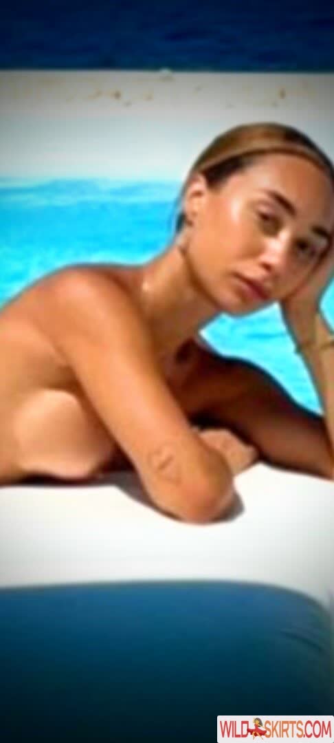 Eva Gutowski nude leaked photo #6