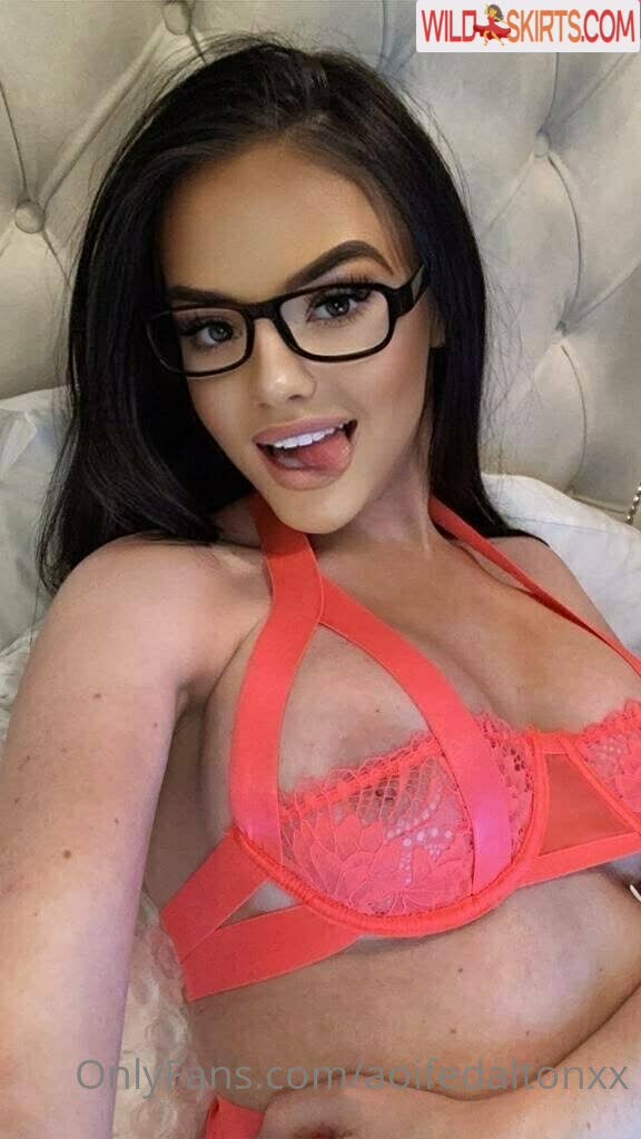 evadeexo / evadeexo / evettexo nude OnlyFans, Instagram leaked photo #25