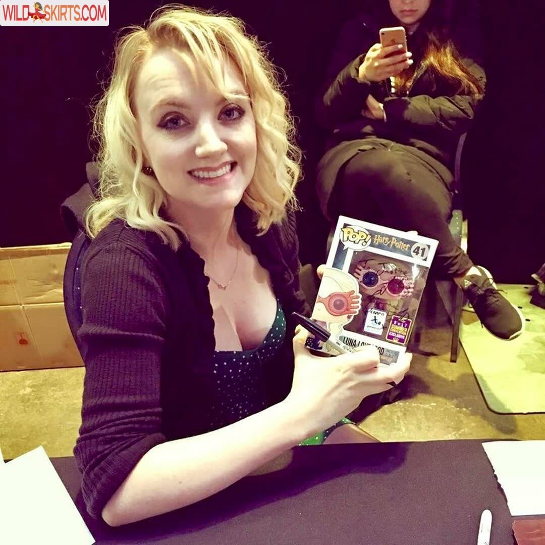 Evanna Lynch / Luna Lovegood Reportedly / evannalynch nude Instagram leaked photo #2