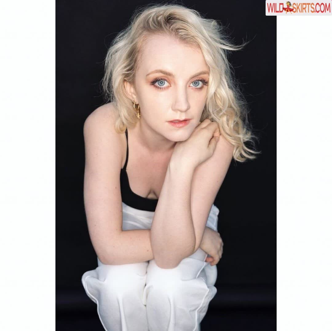 Evanna Lynch / Luna Lovegood Reportedly / evannalynch nude Instagram leaked photo #3