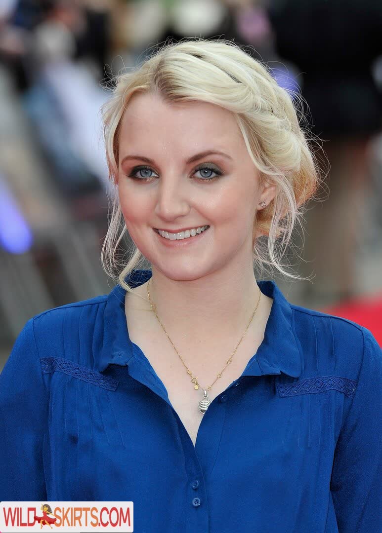 Evanna Lynch / Luna Lovegood Reportedly / evannalynch nude Instagram leaked photo #6