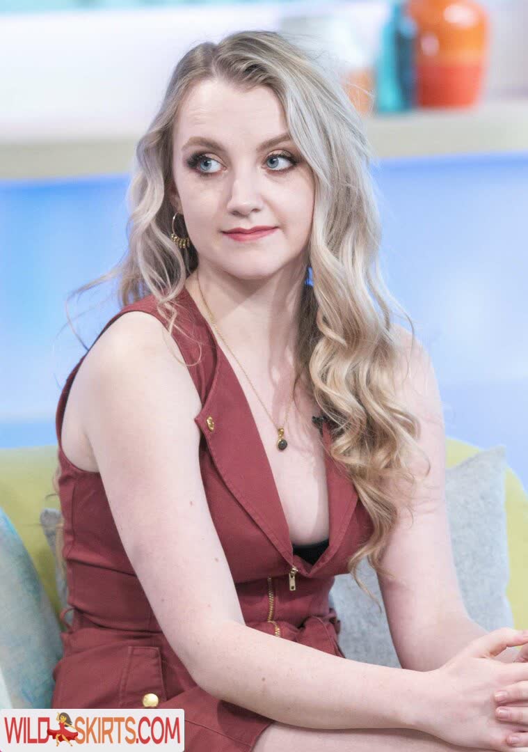 Evanna Lynch / Luna Lovegood Reportedly / evannalynch nude Instagram leaked photo #1