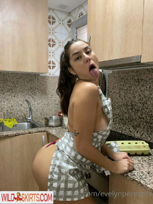 Evelynperezzok / evelynperezzok nude OnlyFans, Instagram leaked photo #37