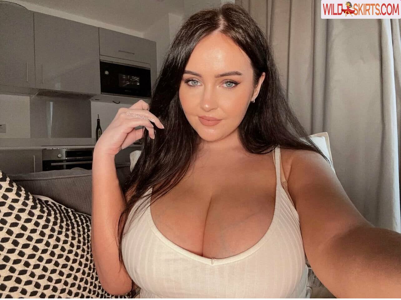 Evelynwhite / evelynwhite / evelynwhiteldn nude OnlyFans, Instagram leaked photo #4