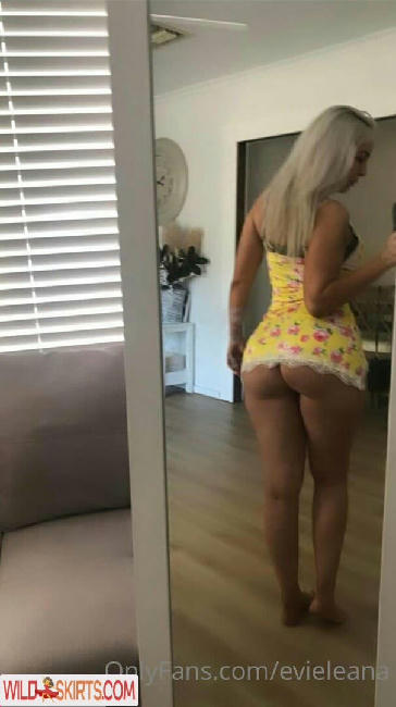 evieleana / Milf / eve.leana / evieleana nude OnlyFans, Instagram leaked photo #13