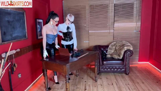 Evil Woman / Evil__Woman_ / Evilwoman / evilqueenpriv nude OnlyFans, Instagram leaked photo #103