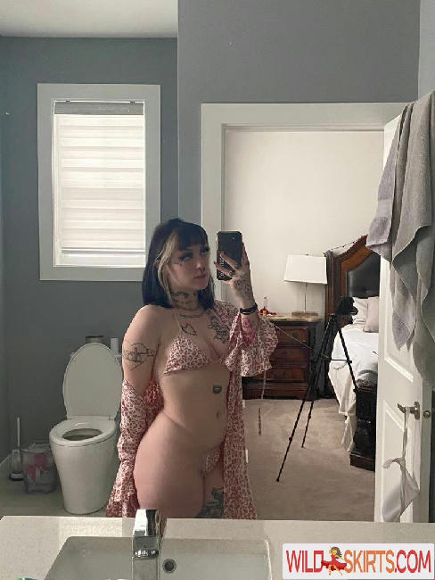 f_urbee / f_urbee / furbee._ / furbs0 nude OnlyFans, Instagram leaked photo #184