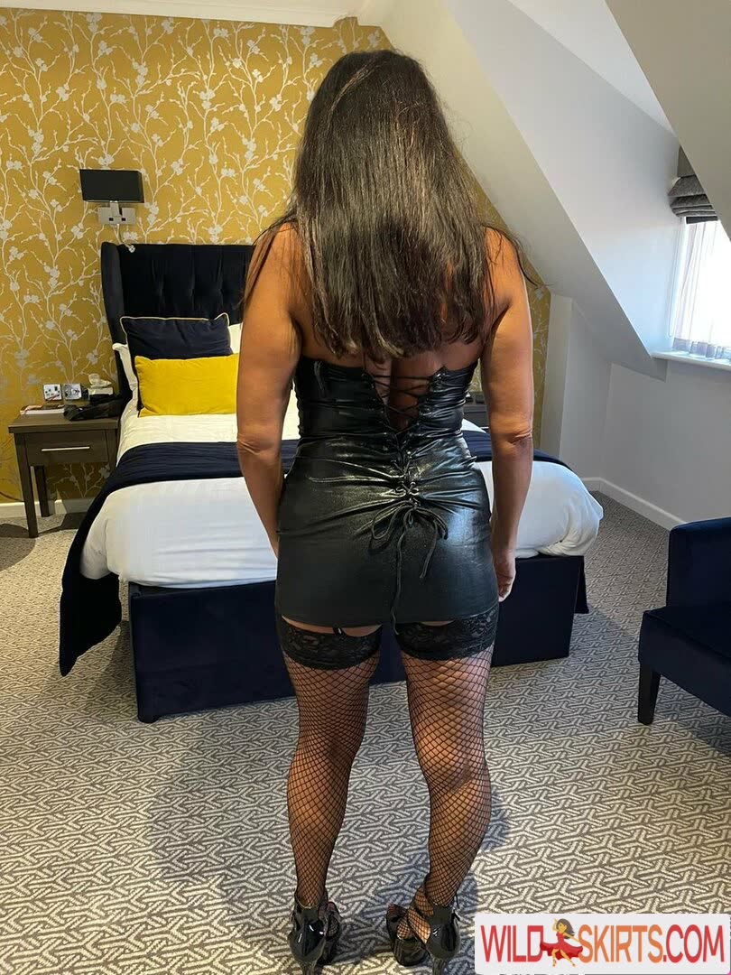 Fabsuzie71 / Fabsuzie71 / suzie_fab nude OnlyFans, Instagram leaked photo #11