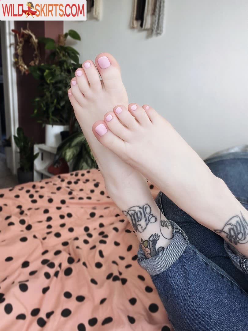 faefeet127 / faefeet127 / realfaefeet nude OnlyFans, Instagram leaked photo #13