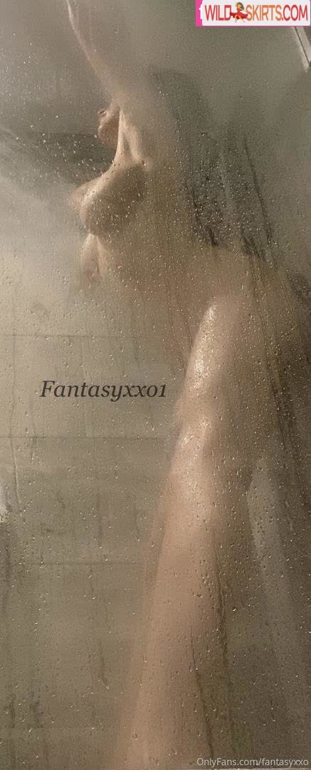 Fantasyxxo nude leaked photo #4