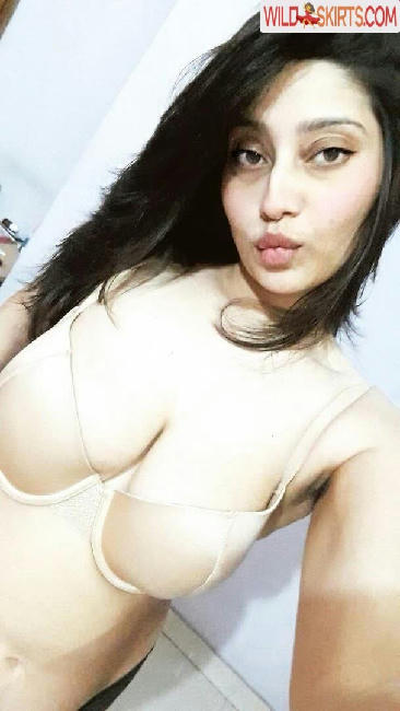 farihapriyam nude Instagram leaked photo #2