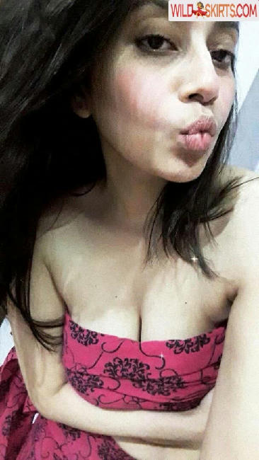 farihapriyam nude Instagram leaked photo #3