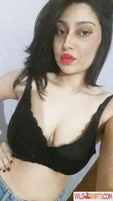 farihapriyam nude Instagram leaked photo #28