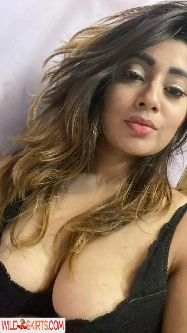 farihapriyam nude Instagram leaked photo #31