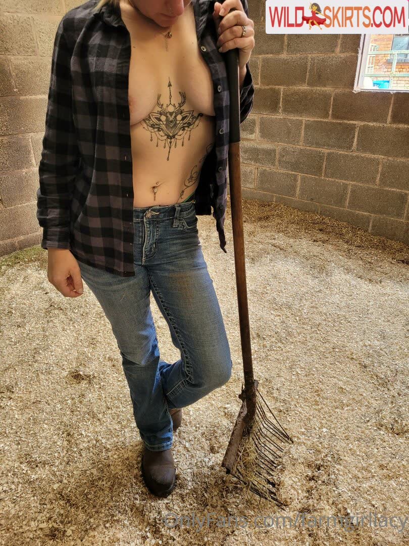 Farm Girl Lacy Farmgirllacy Nude Onlyfans Instagram Leaked Photo