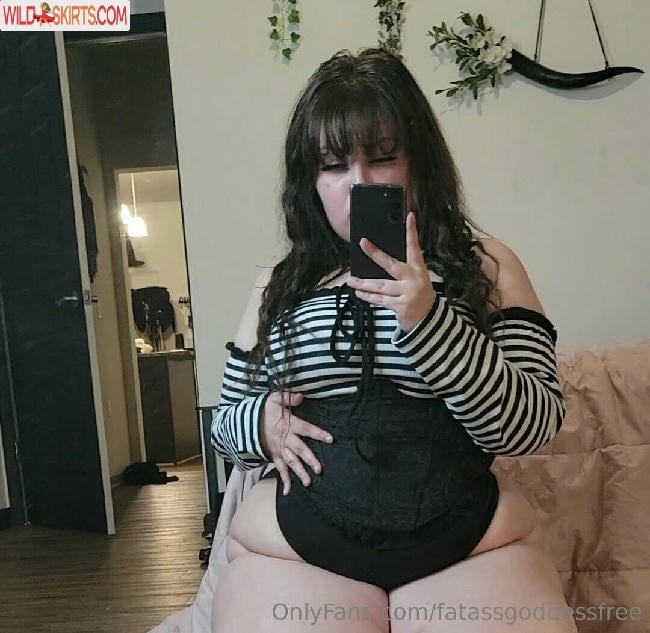 fatassgoddessfree nude OnlyFans leaked photo #83