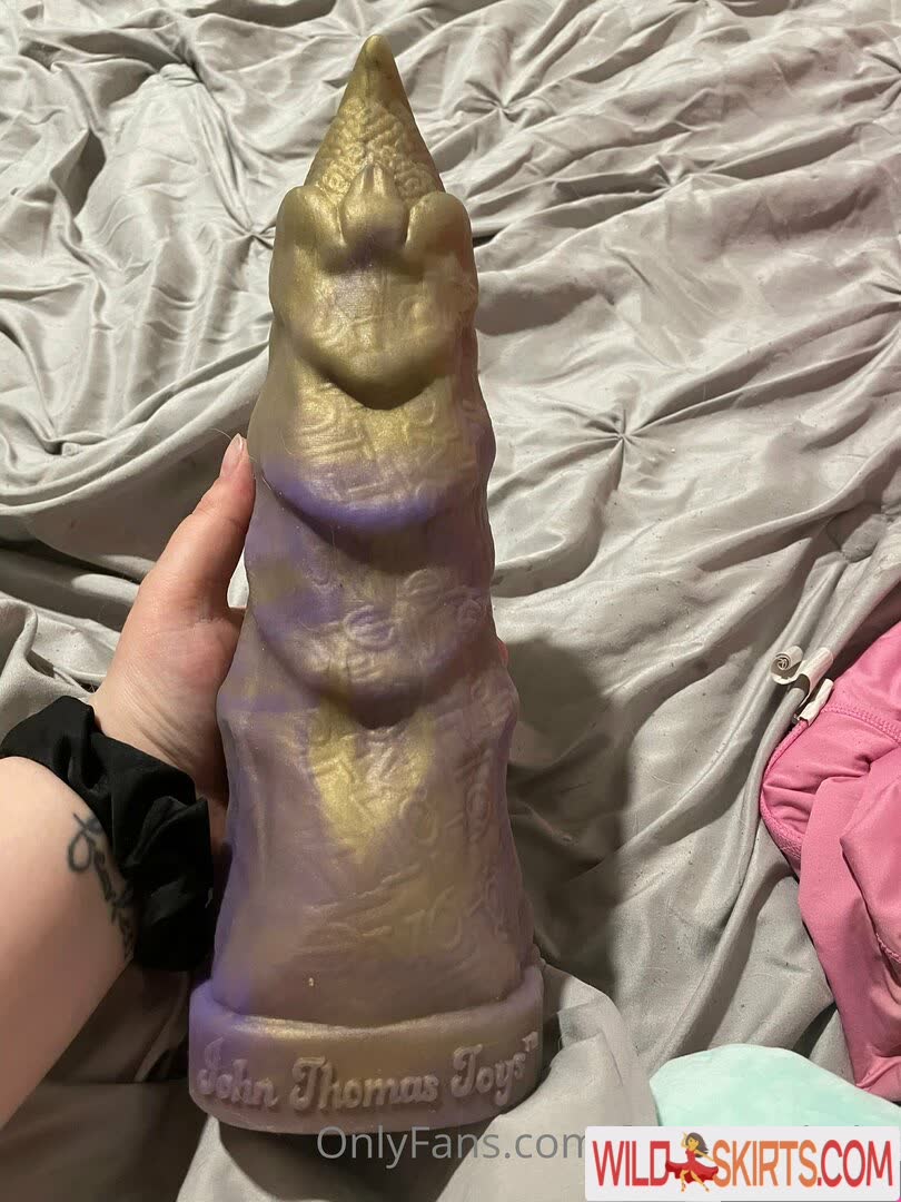 Fatstonerbaby nude leaked photo #5