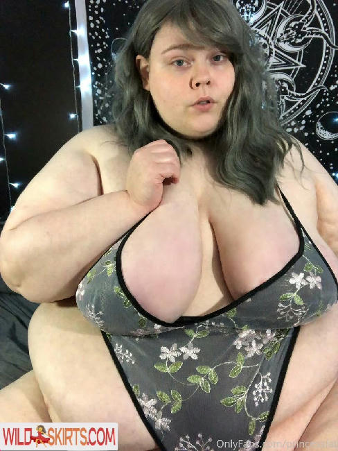 fatstonerchick.free / fatstonerchick / fatstonerchick.free nude OnlyFans, Instagram leaked photo #25