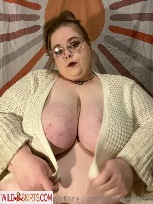 fatstonerchick nude OnlyFans, Instagram leaked photo #33