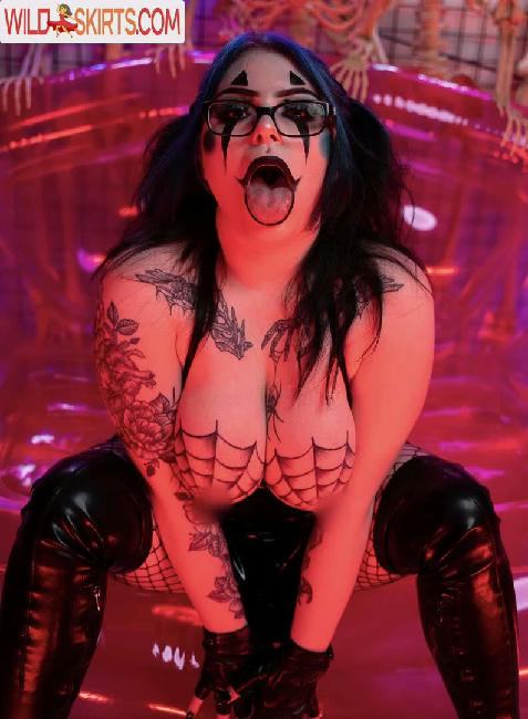 Fav_Goth_Slut / FavGothSlut / Kelsey Ferry / fav_goth_slut nude OnlyFans leaked photo #32