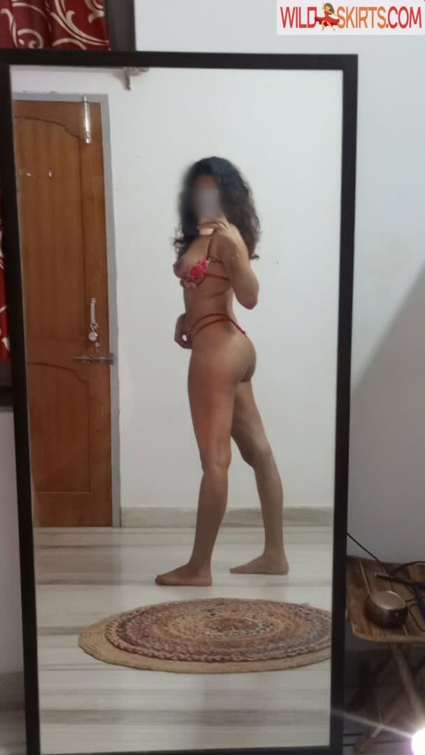 feelinhothothot / Hina / RazzyDazzy69 / feelinhothothot / lazyyRazzmatazzz nude OnlyFans leaked photo #1