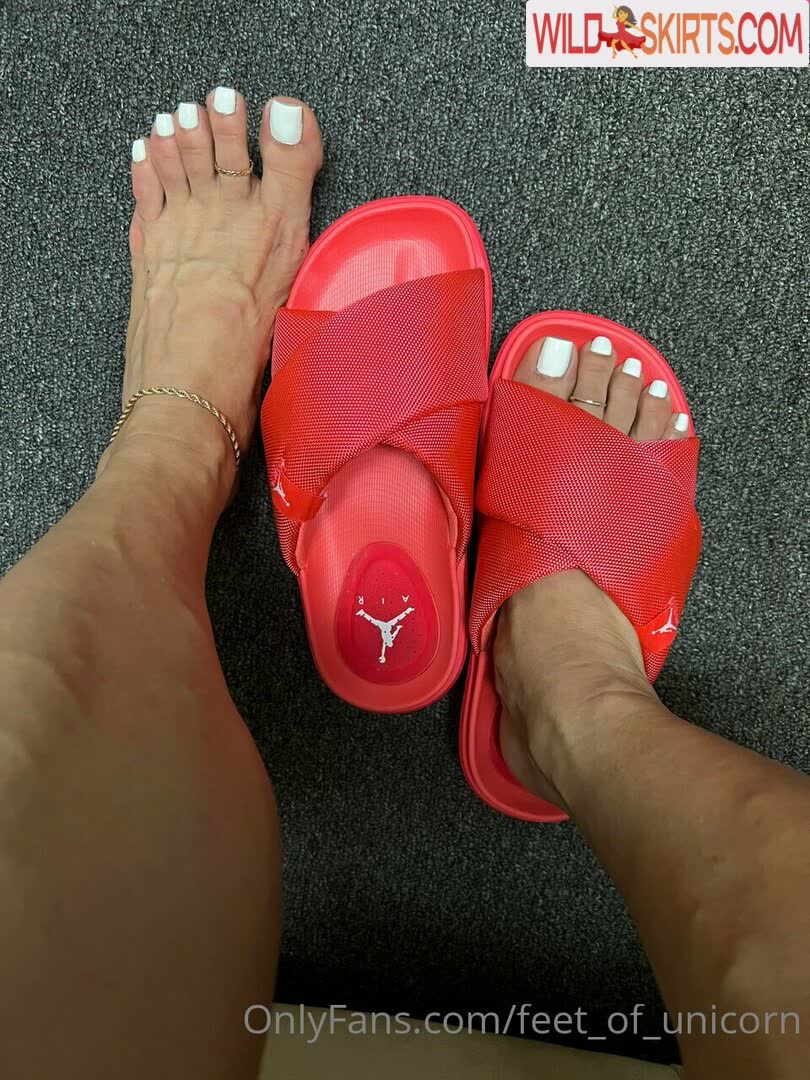 Feet_of_unicorn nude leaked photo #17