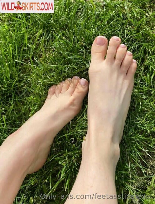 feetassticalexis nude OnlyFans leaked photo #4