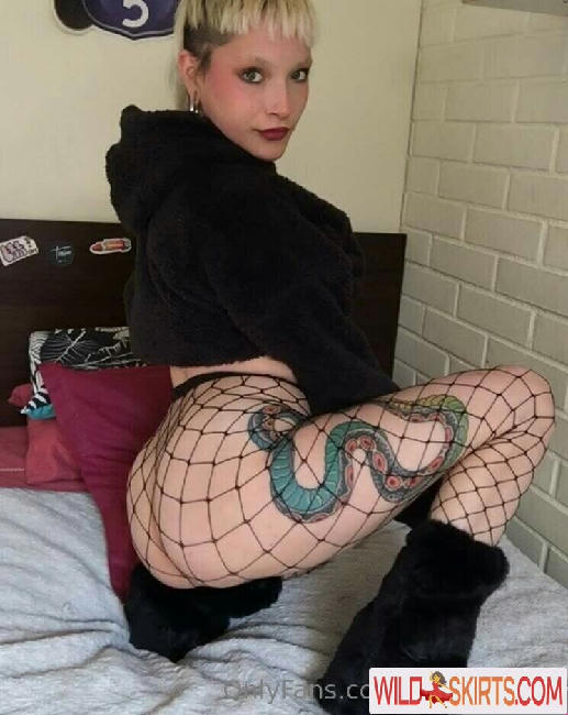 felinebitx / cybergatita69 / felinebitx / itsfelinebtx nude OnlyFans, Instagram leaked photo #1