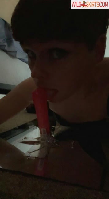 Femboy Fishing / Erin / femboy_fishing / femboyyt nude Instagram leaked photo #39