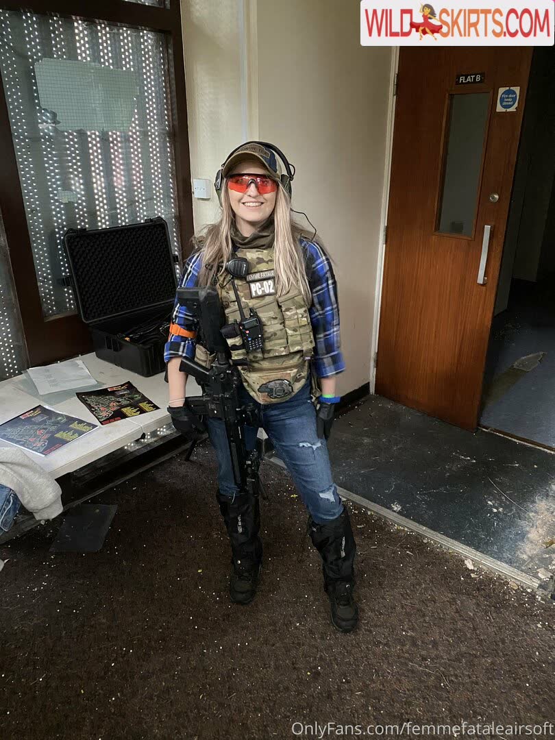 Femmefataleairsoft nude leaked photo #57