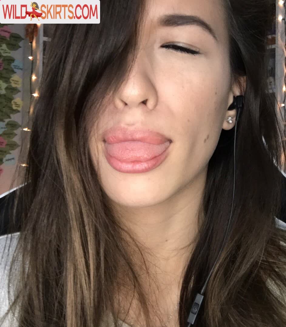 Femsteph nude leaked photo #1