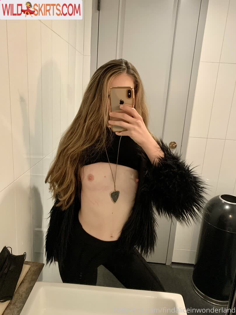 Findaliceinwonderland / festivalfashionista / findaliceinwonderland nude OnlyFans leaked photo #3