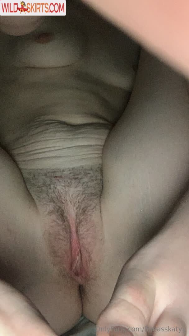 Fineasskatyy nude leaked photo #29