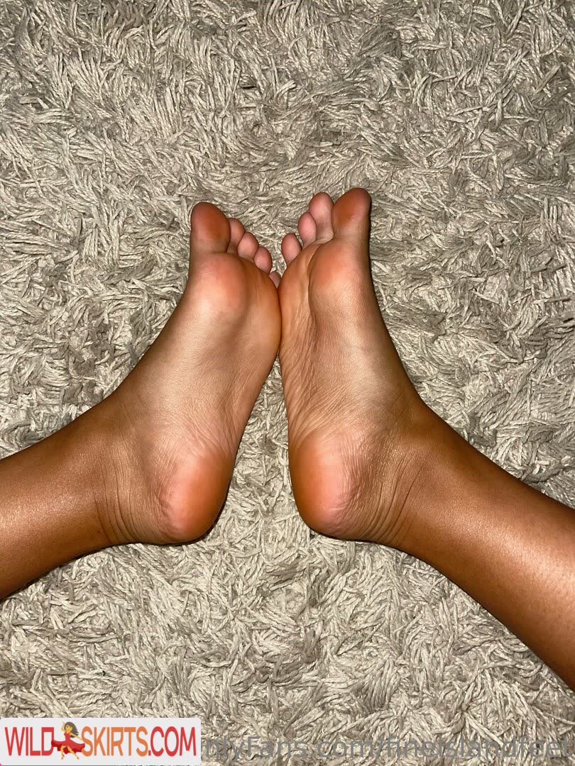 Fineislandfeet nude leaked photo #6