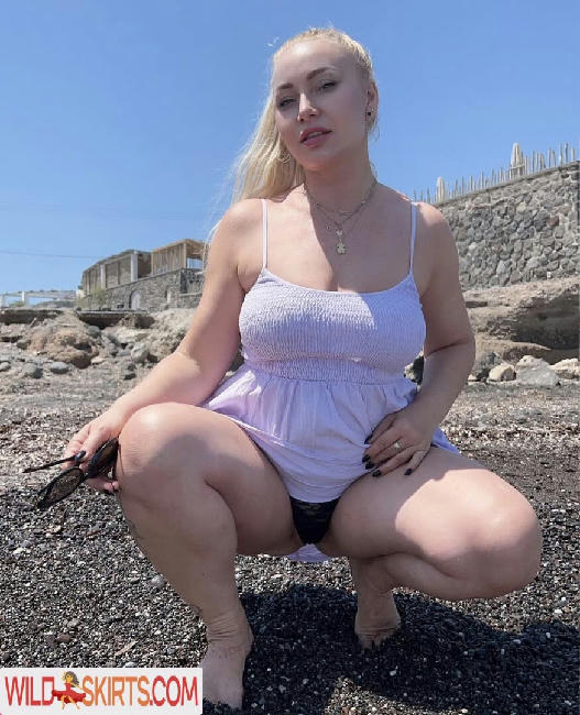 fitcurvyanna / annafanslover / fitcurvyanna nude OnlyFans leaked photo #198