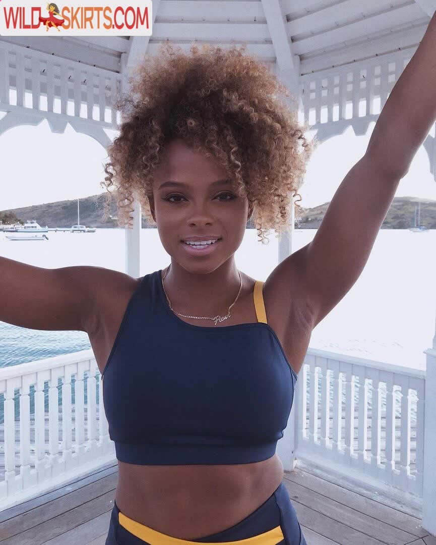 Fleur East nude leaked photo #11