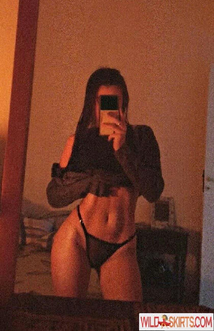 Flor Laneve nude leaked photo #1