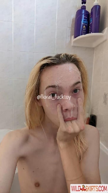 floral_fucktoy nude OnlyFans leaked photo #46