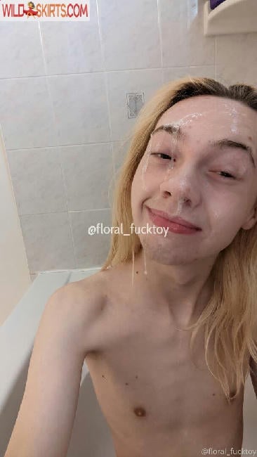 floral_fucktoy nude OnlyFans leaked photo #38