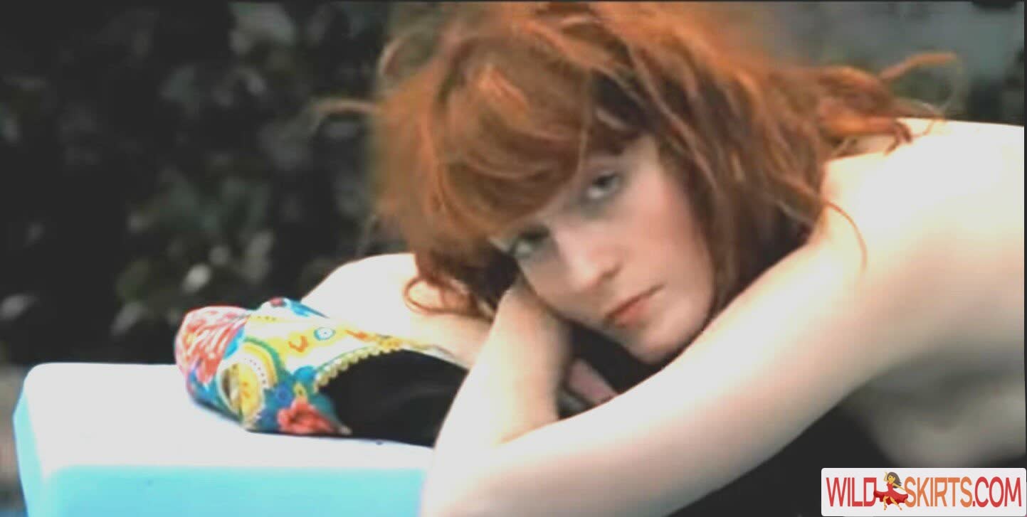 Florence Welch / florence nude Instagram leaked photo #10