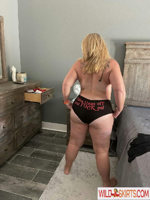 FloridaHotWife69 / FLHotWife69 / floridahotwife69 nude OnlyFans leaked photo #11