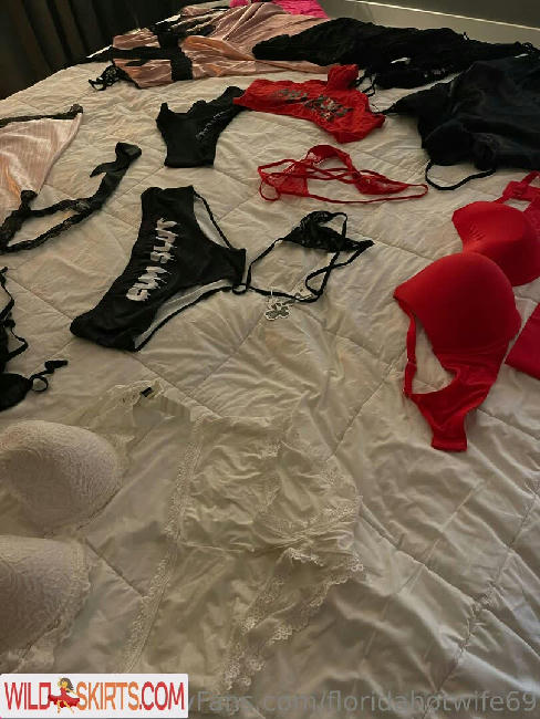 FloridaHotWife69 / FLHotWife69 / floridahotwife69 nude OnlyFans leaked photo #18