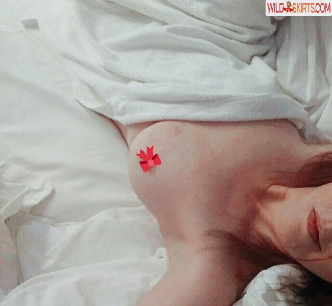 FlowersAndScars nude leaked photo #8