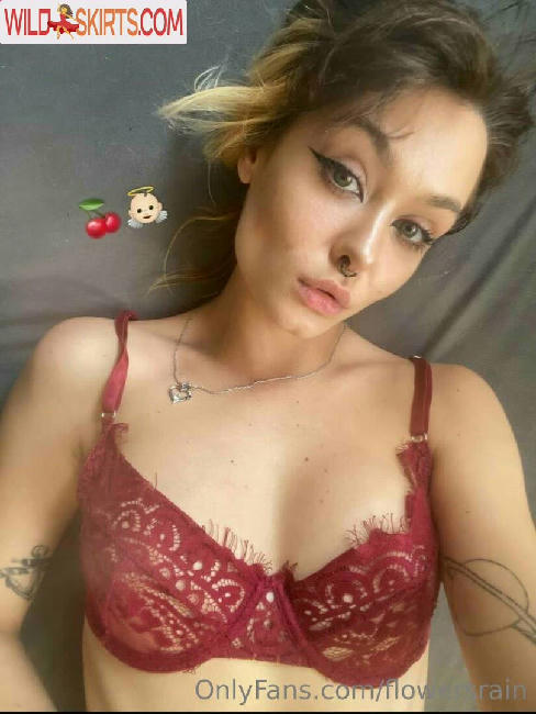 flowersrain / flowersrain / munanurwaroh nude OnlyFans, Instagram leaked photo #195