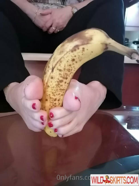 foot-mistress-miss-b / foot-mistress-miss-b / foot_mistress_miss_b nude OnlyFans, Instagram leaked photo #28