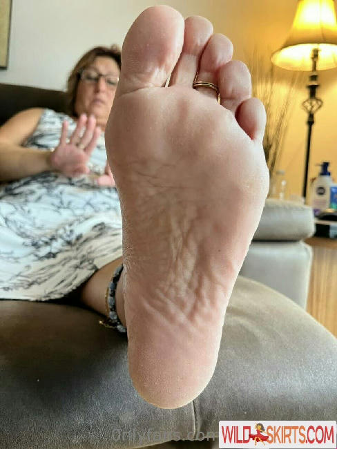 foot-mistress-miss-b / foot-mistress-miss-b / foot_mistress_miss_b nude OnlyFans, Instagram leaked photo #45