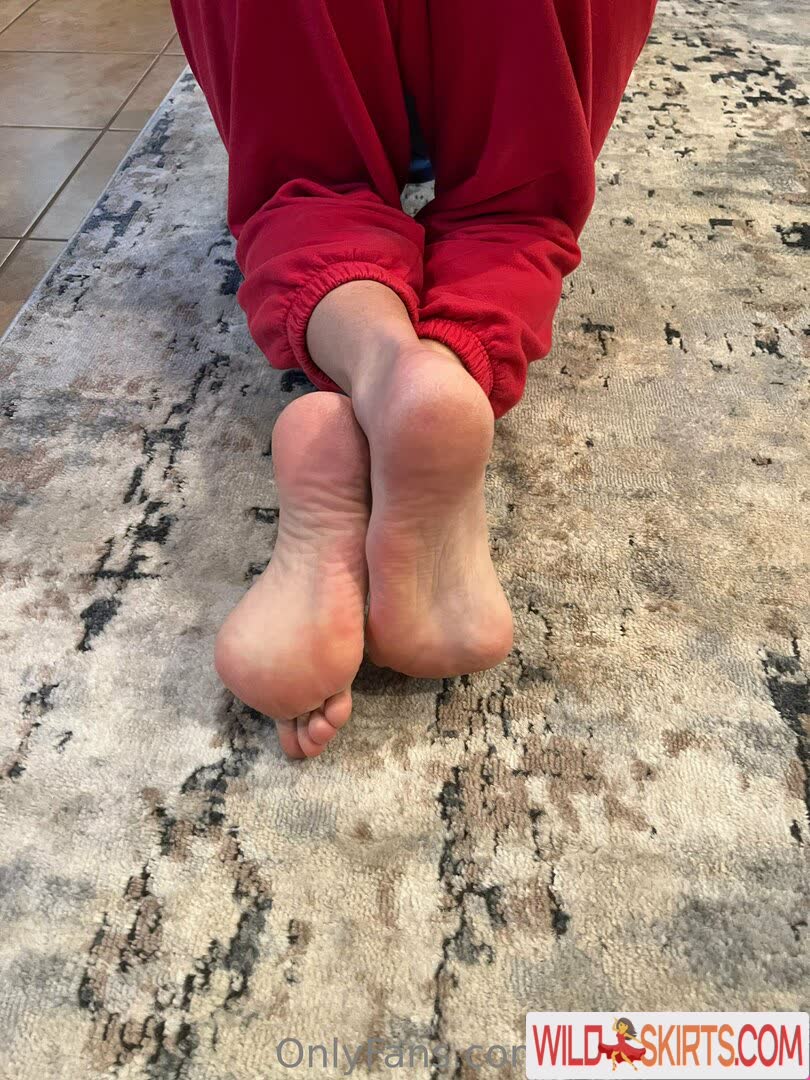 footgoddessmacie / dreamerd818 / footgoddessmacie nude OnlyFans, Instagram leaked photo #1