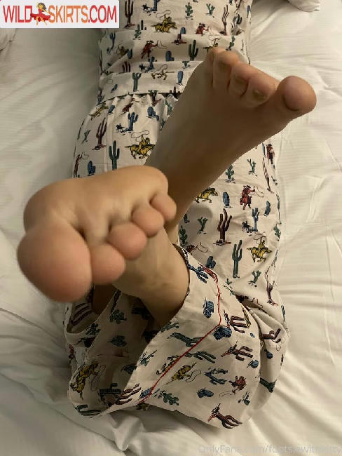 footsiewithkitty nude OnlyFans, Instagram leaked photo #6