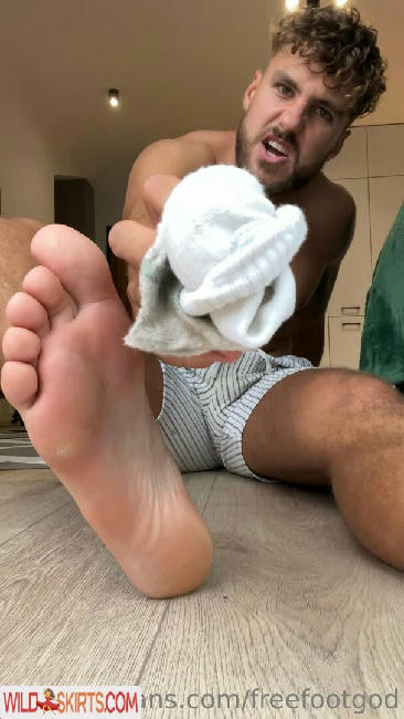 freefootgod / freefootgod / freethegod_ nude OnlyFans, Instagram leaked photo #68